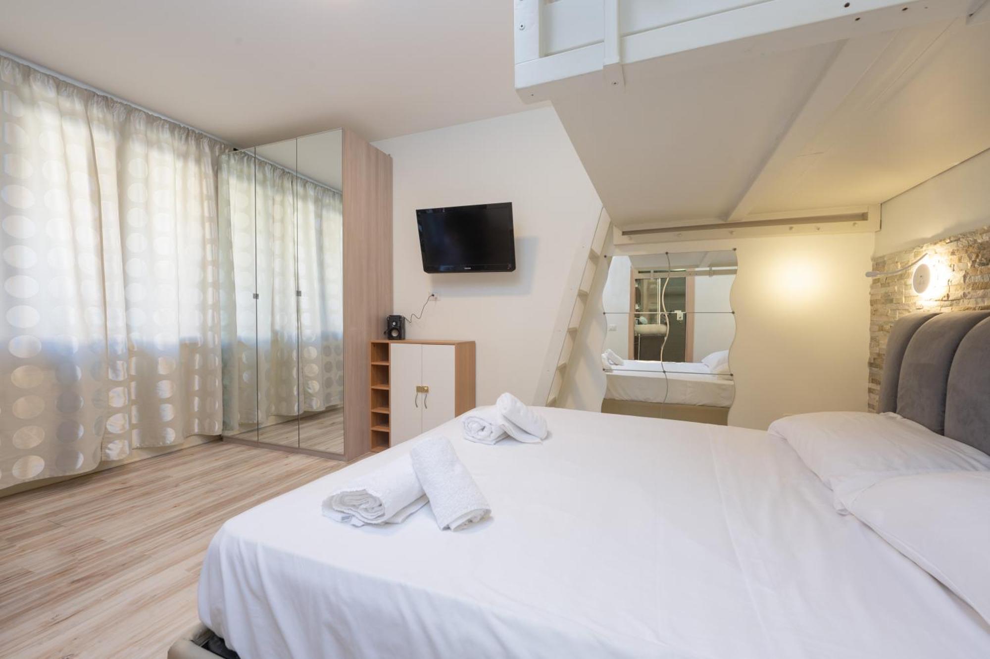 Incantevole Location Fronte Lago Sirmione Zewnętrze zdjęcie