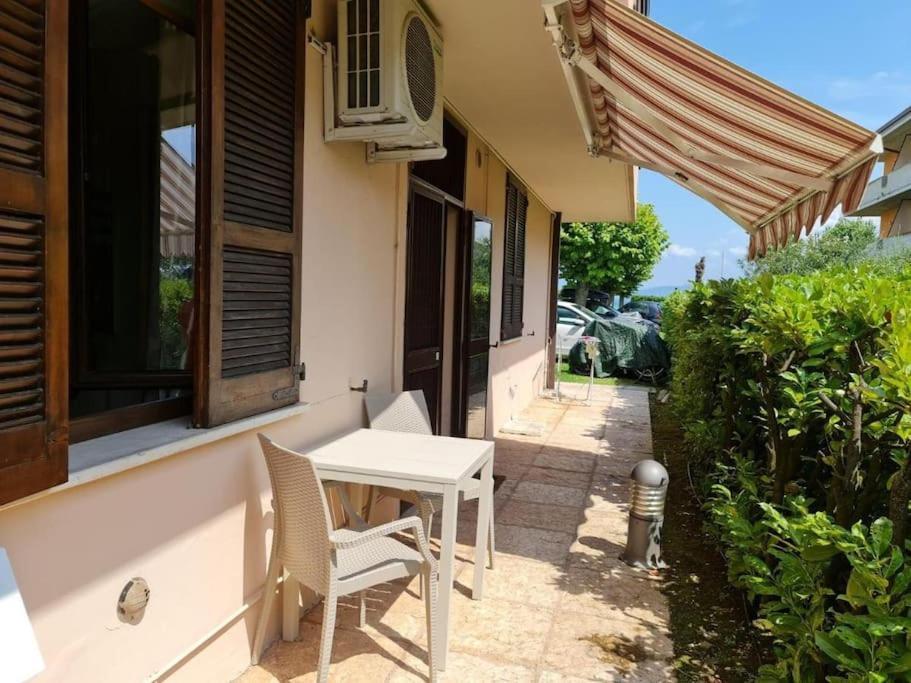 Incantevole Location Fronte Lago Sirmione Zewnętrze zdjęcie