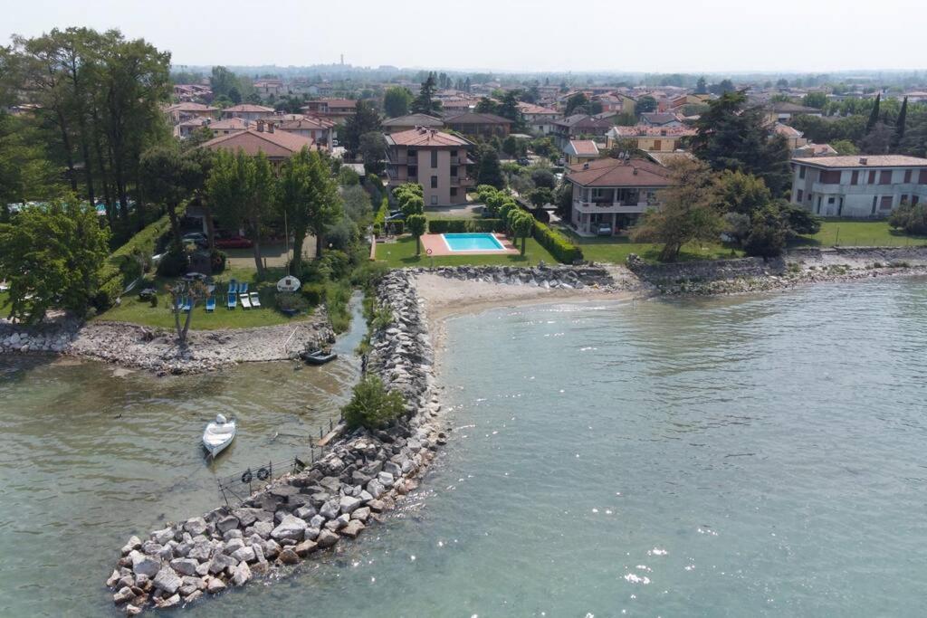 Incantevole Location Fronte Lago Sirmione Zewnętrze zdjęcie